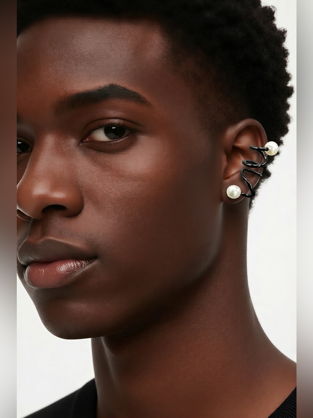 Unisex Black & White Pearl Earlobe Ring